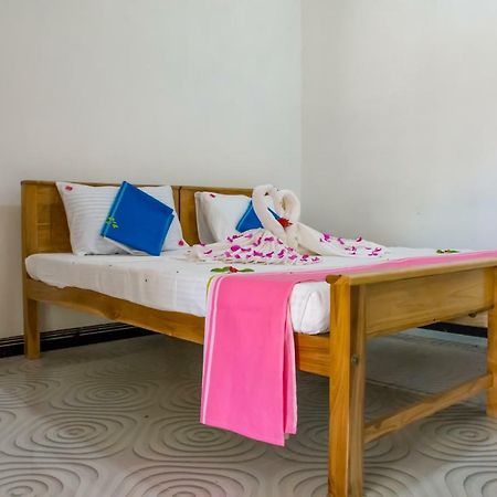 Beach Lagoon Parans Hotel Аругам Бей Екстериор снимка