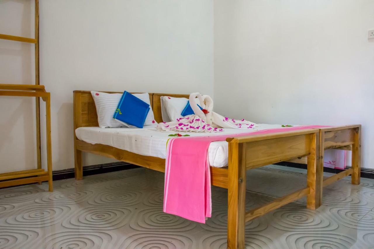 Beach Lagoon Parans Hotel Аругам Бей Екстериор снимка