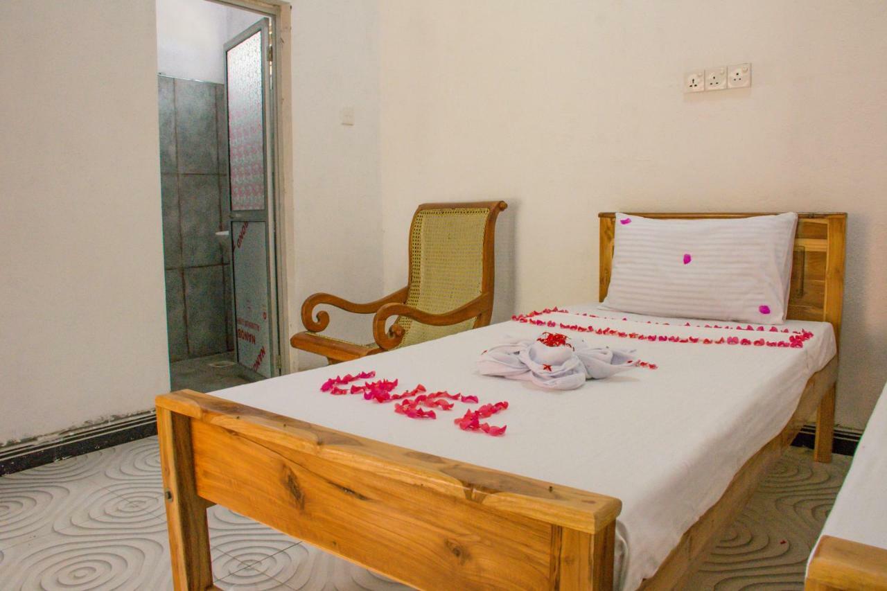 Beach Lagoon Parans Hotel Аругам Бей Екстериор снимка