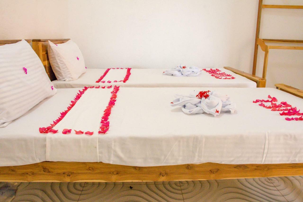 Beach Lagoon Parans Hotel Аругам Бей Екстериор снимка