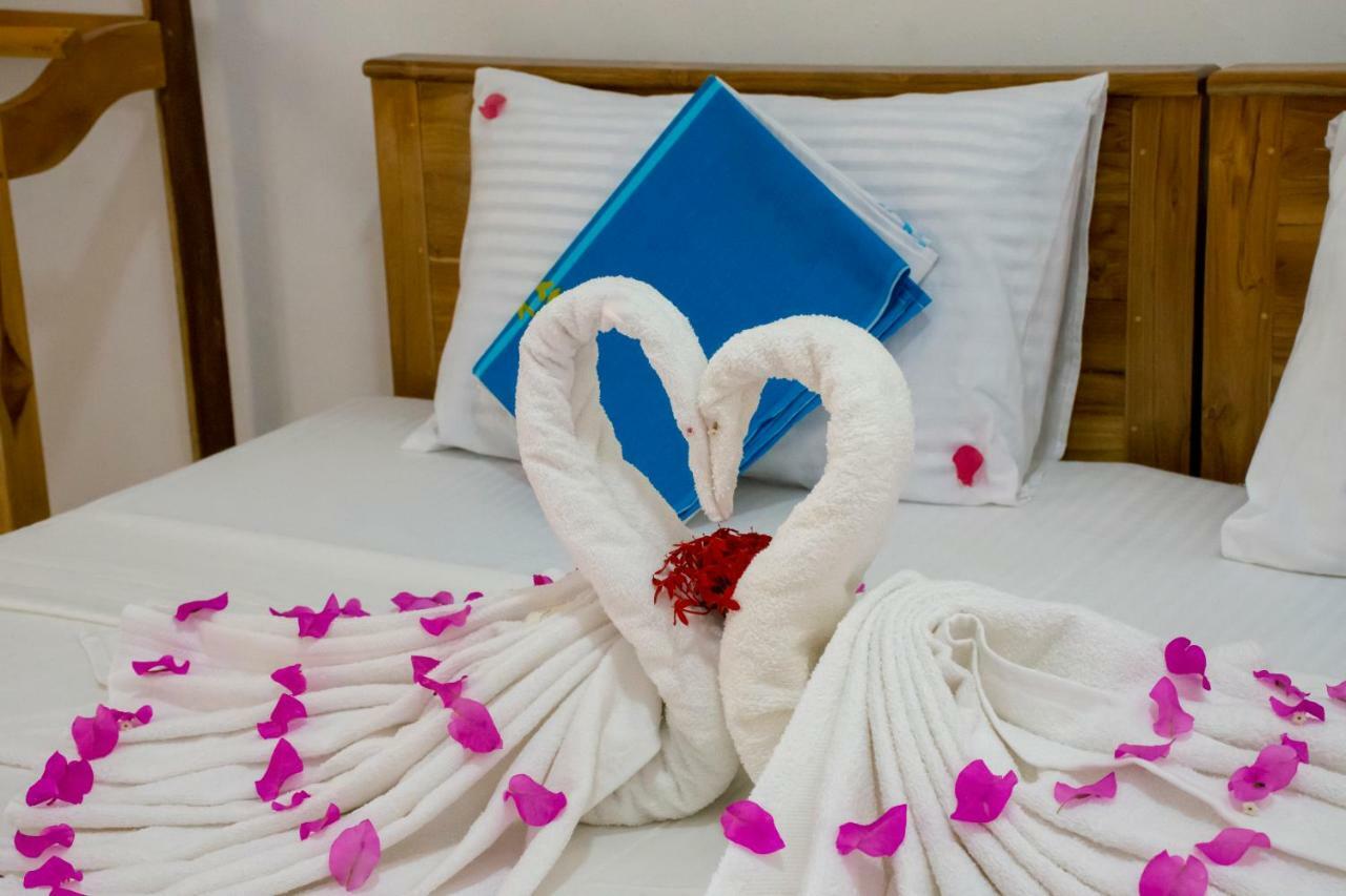 Beach Lagoon Parans Hotel Аругам Бей Екстериор снимка