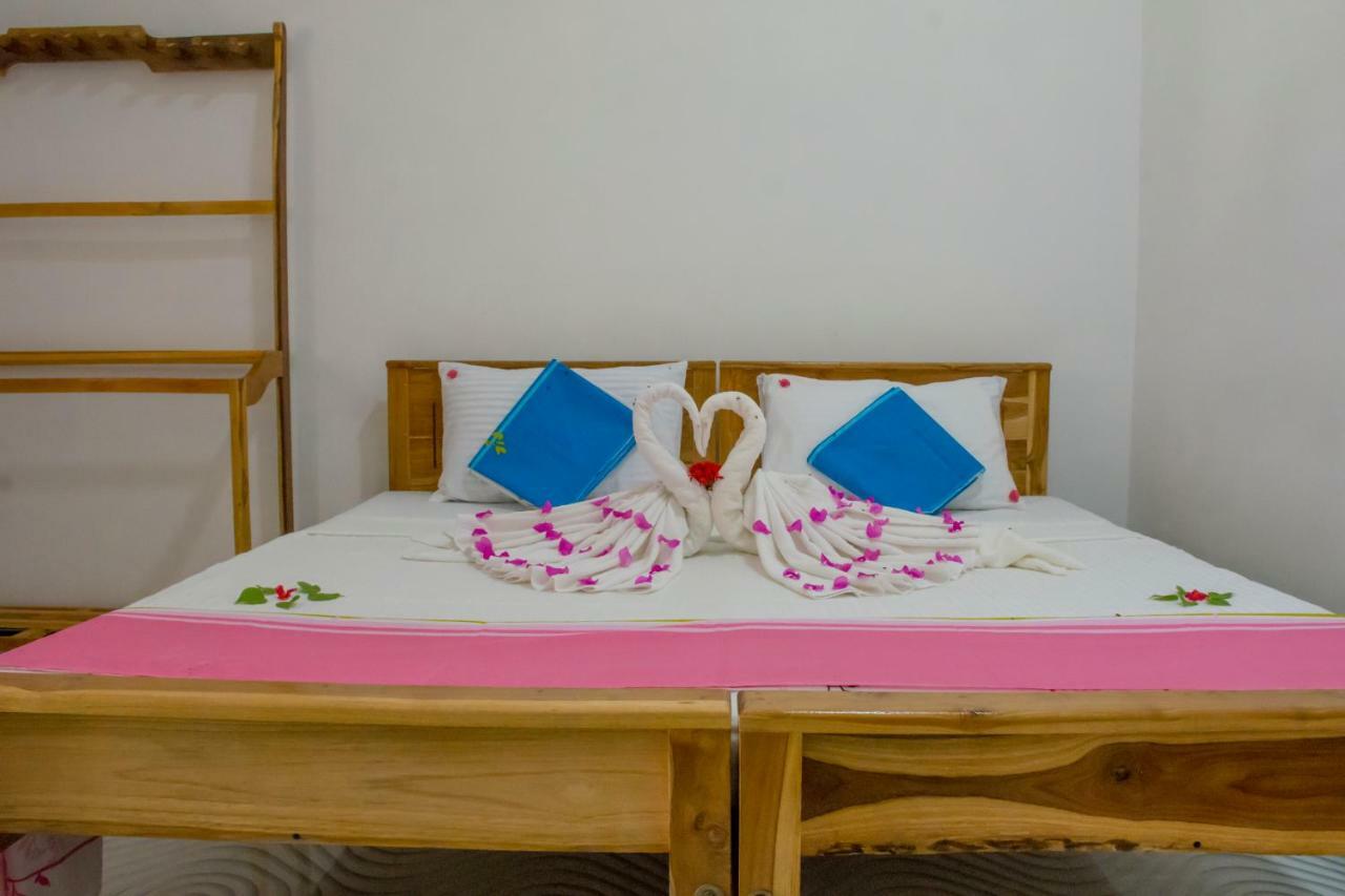 Beach Lagoon Parans Hotel Аругам Бей Екстериор снимка